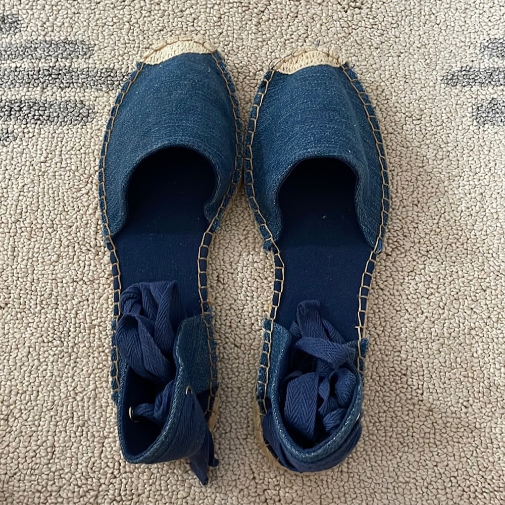NAVY BLUE ESPADRILLE FLAT SANDAL